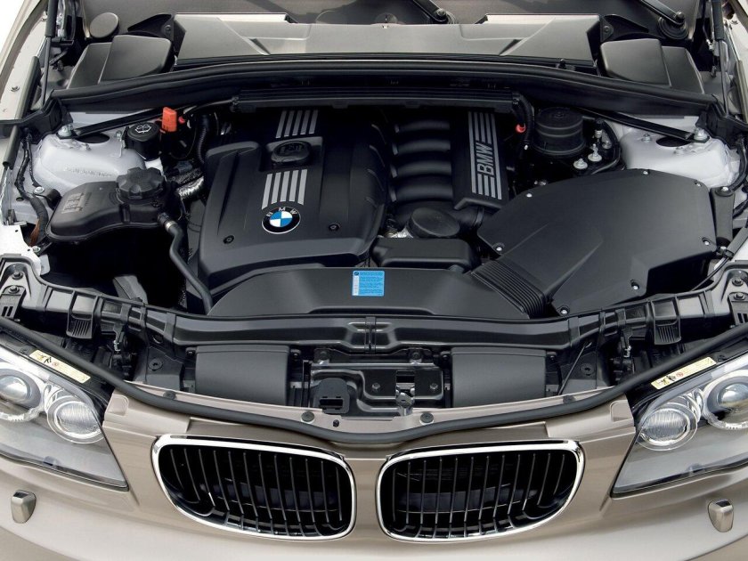 БМВ е87 мотор