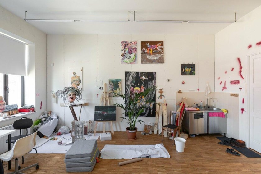 Художественная студия в гараже