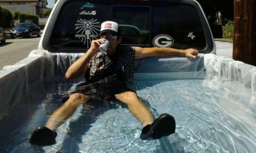 Бассейн из автомобиля