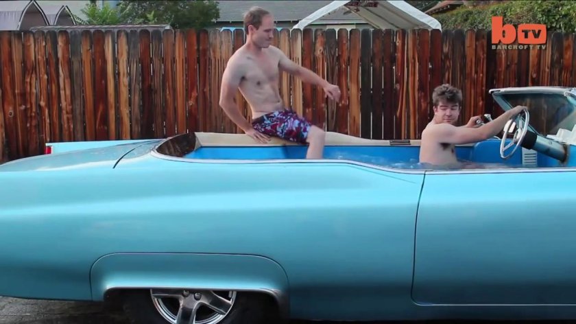 Бассейн в машине