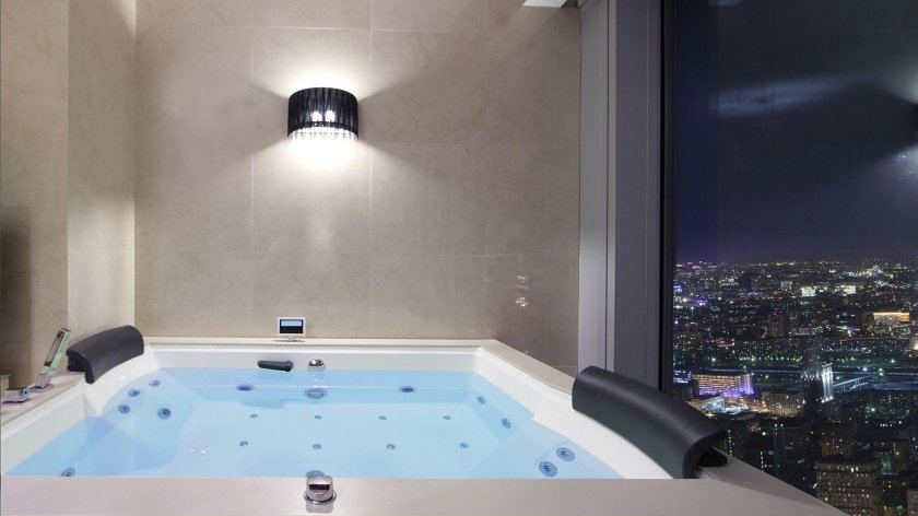 Москва Сити апартаменты с джакузи