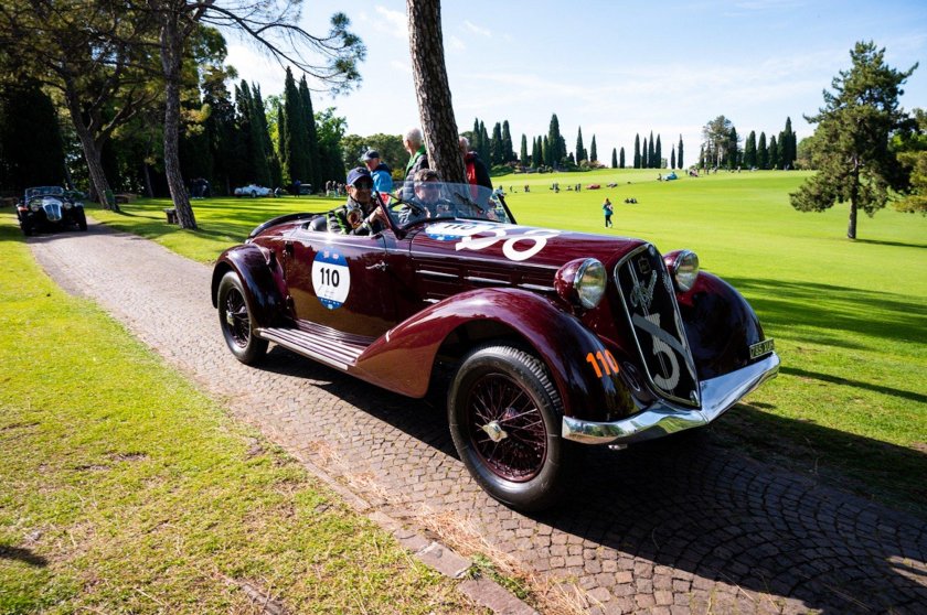 Alfa romeo 6c 2300 pescara spyder