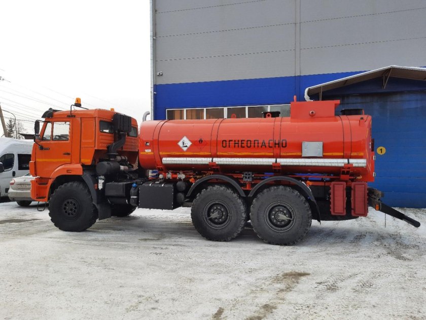 АТЗ-15 МАЗ-6312 топливозаправщик вид сбоку