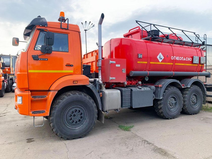 КАМАЗ 667.511-300