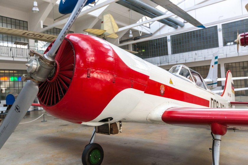 Як-50 кабина