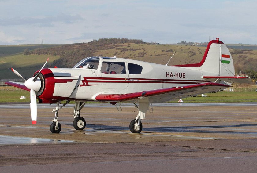 Самолёт як-18т