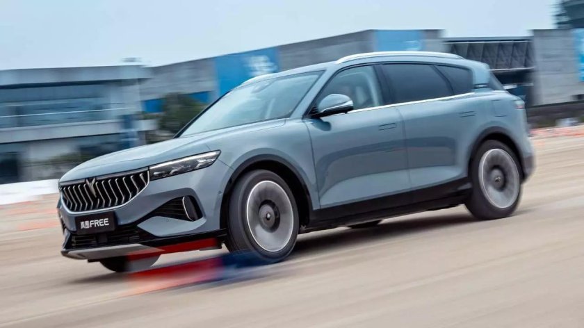 Электромобиль voyah 2022