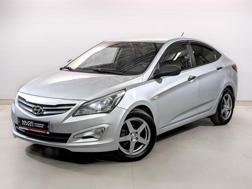 Hyundai Solaris 2015