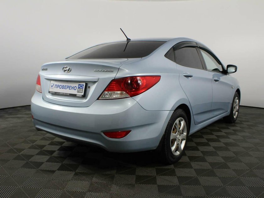 Hyundai solaris 1 поколение