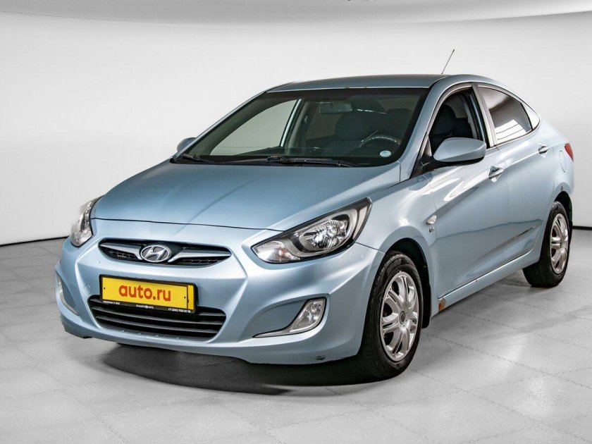 Hyundai solaris 2013