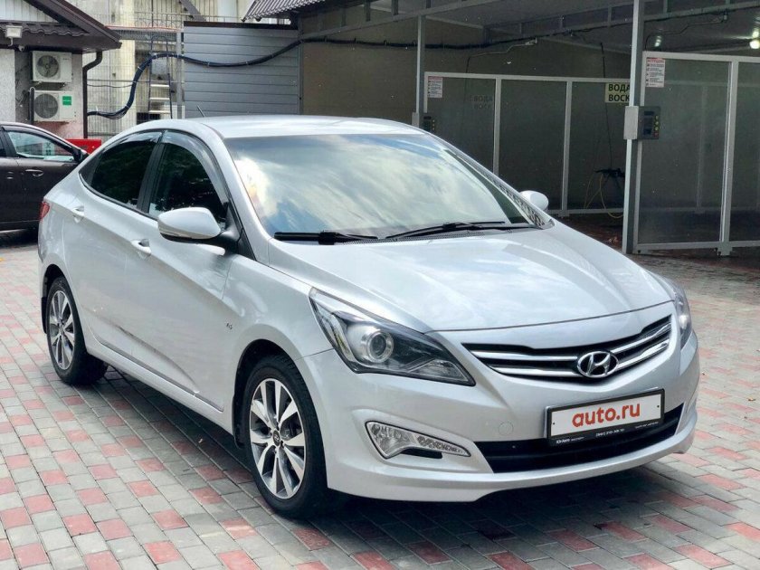 Hyundai Solaris 2015