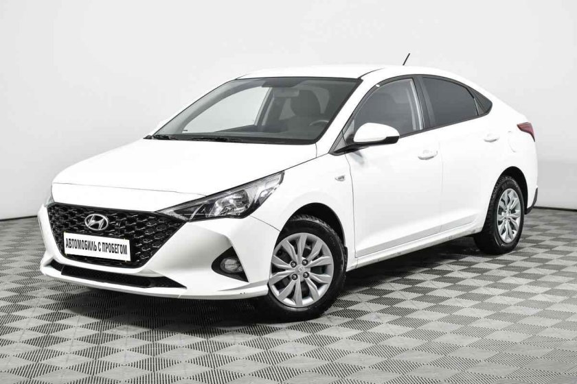 Hyundai Solaris 2022