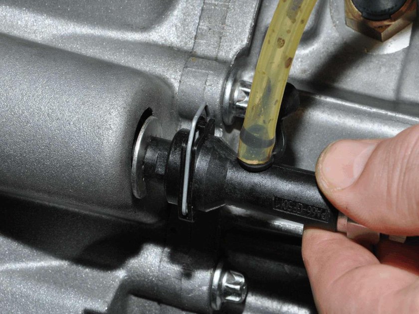 Система гидравлического сцепления Renault Duster