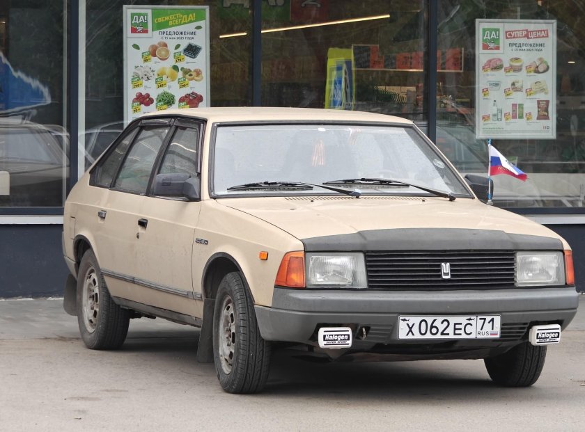 Москвич 2141 легковой автомобиль