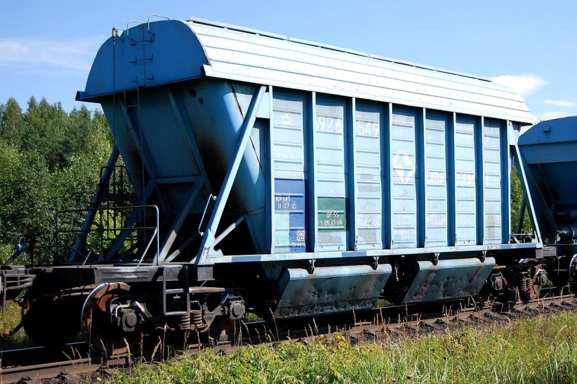 Вагон с металлом