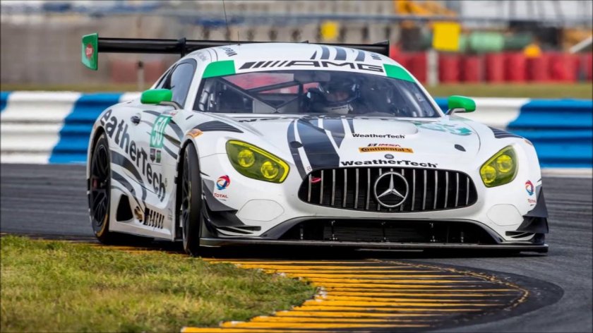 Mercedes AMG gt3 2015