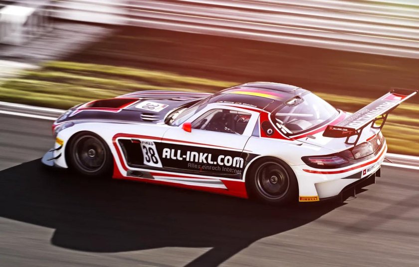 Mercedes SLS гоночный