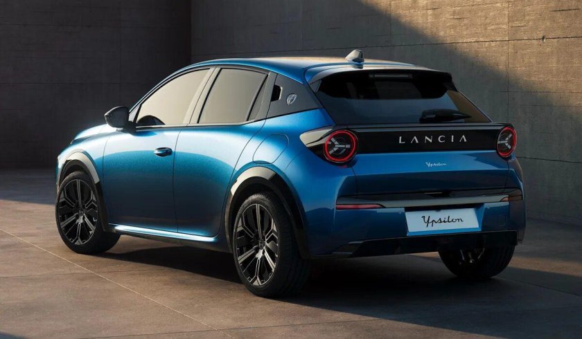 Lancia ypsilon 2024