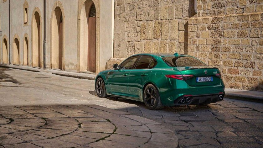 Альфа Ромео Спикс