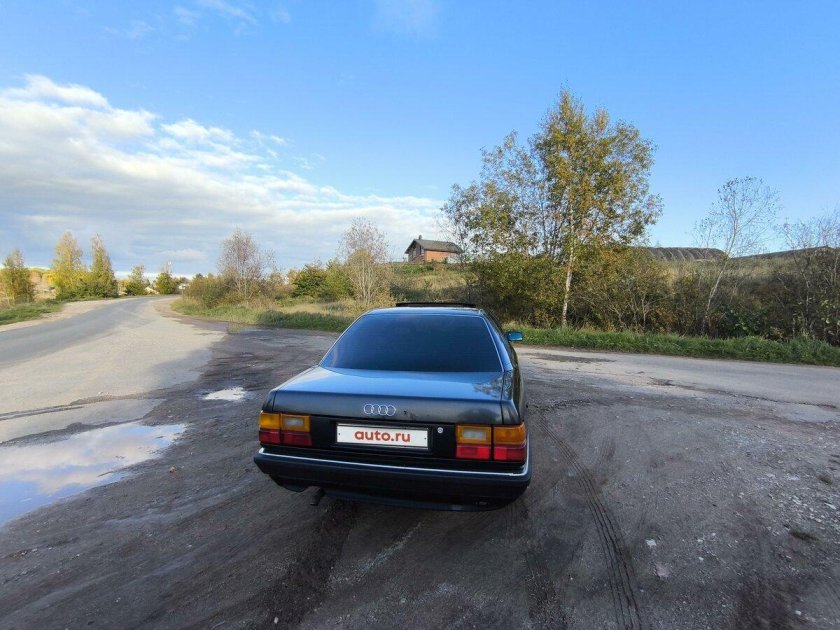 Audi 100 iii