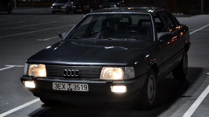 Ауди 100 1986