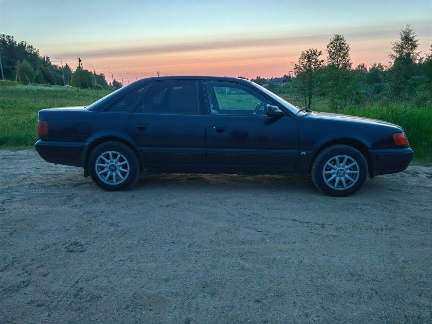 Audi 100 c4