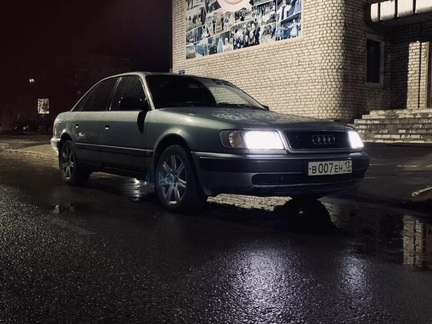 Ауди 100 c4