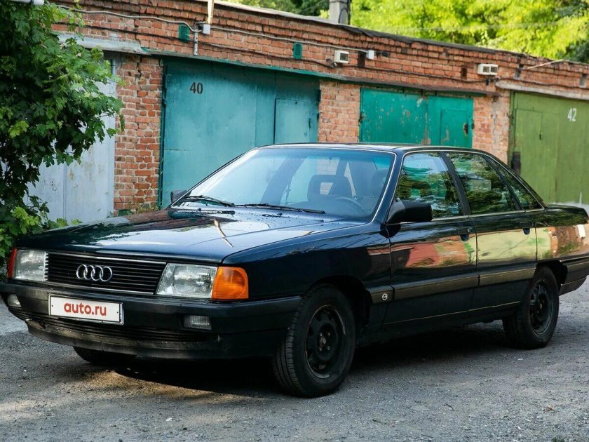 Ауди 100 1990