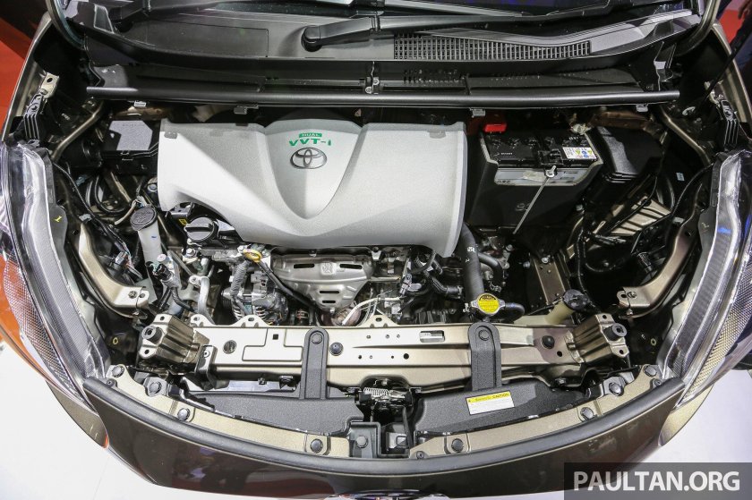 Toyota Sienta под капотом