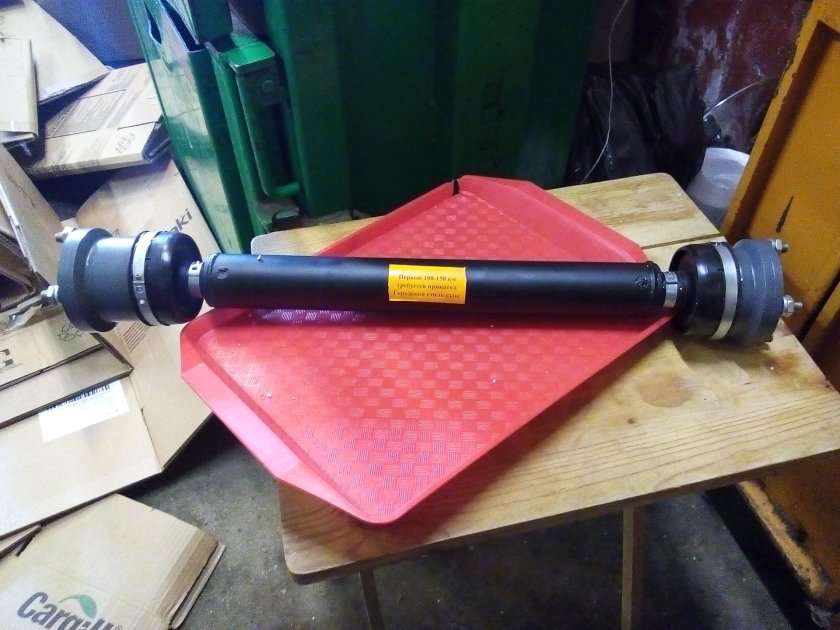 Карданный вал на Ховер н3 передний на шрусах