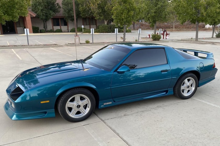 Chevrolet camaro 1993