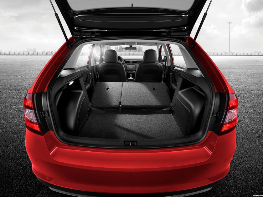 Škoda Rapid лифтбек