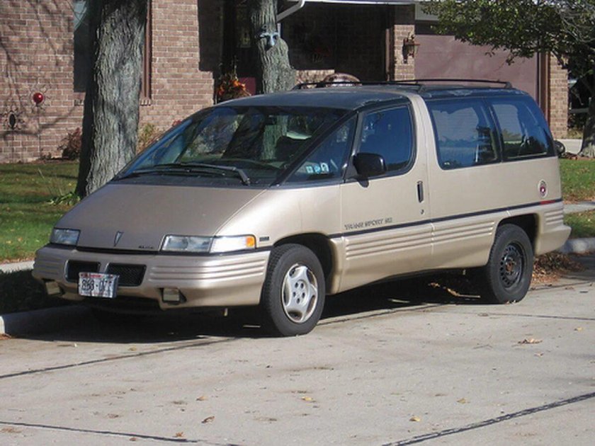 Минивэн Pontiac Trans Sport