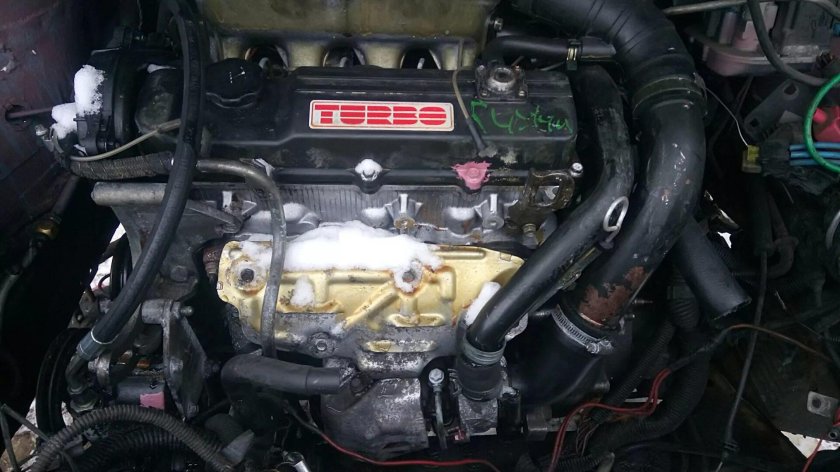 Двигатель Понтиак транс спорт 2.3