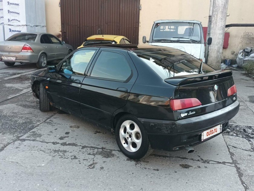 Альфа ромео 1998