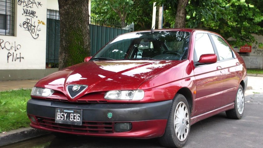 Alfa Romeo 146