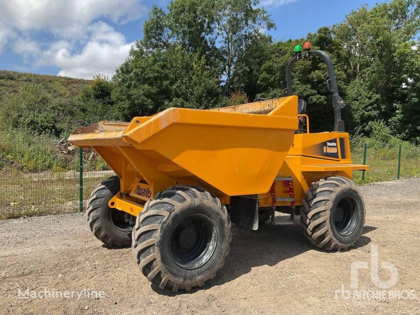 Маленький самосвал