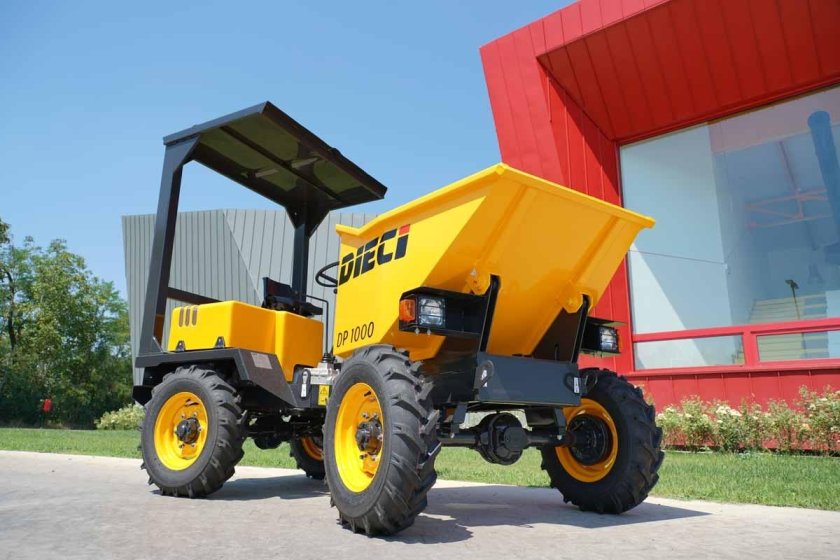 Мини погрузчик думпер