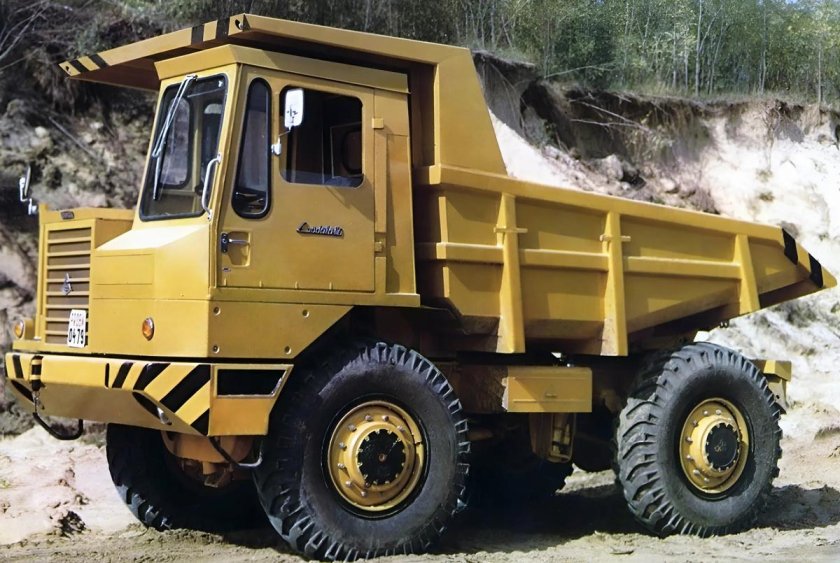 Думпер Dutra Dr-50