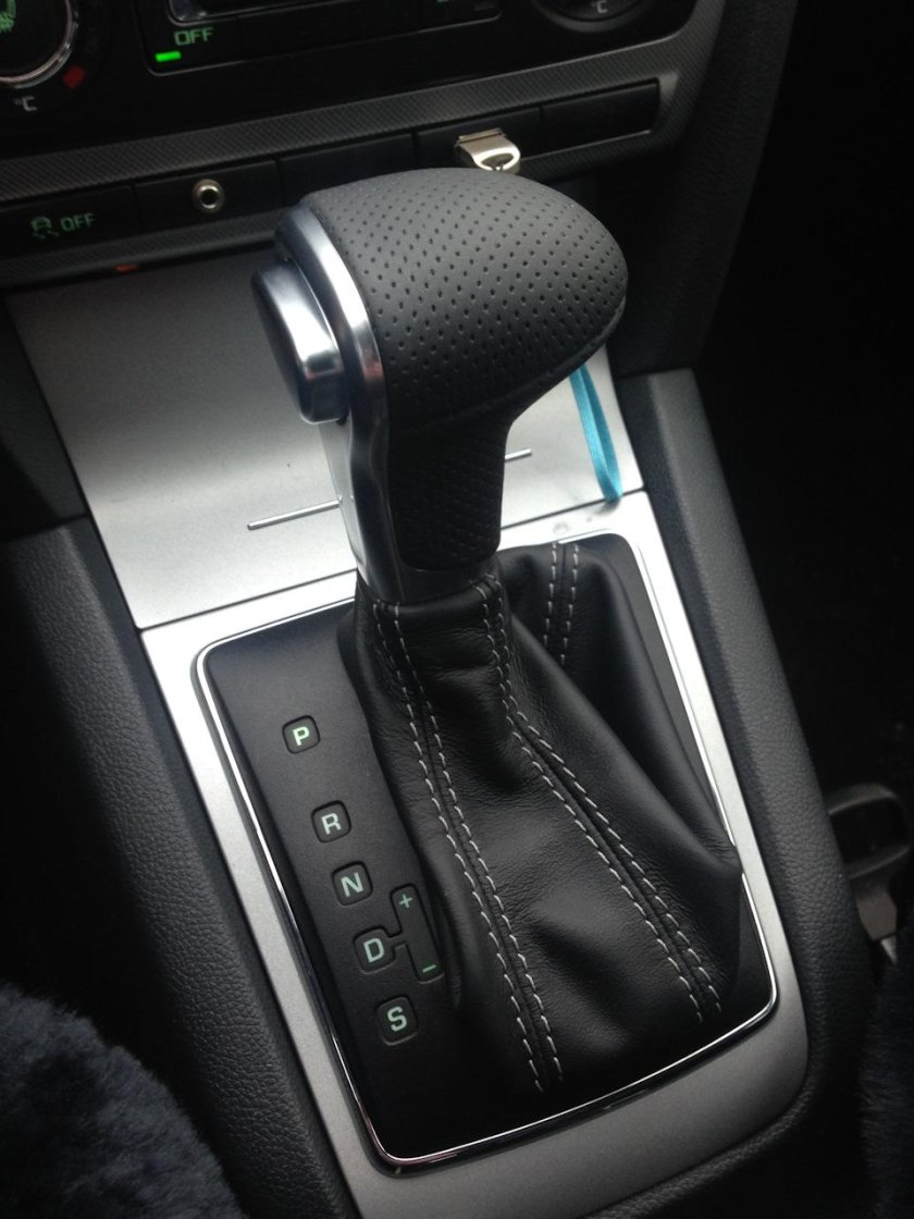 Октавия а 5 ручка КПП ДСГ