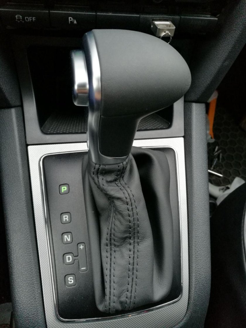 Ручка АКПП Шкода Октавия а5