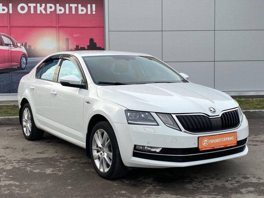 Шкода Октавия 2019