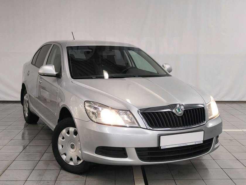 Шкода октавия 2011