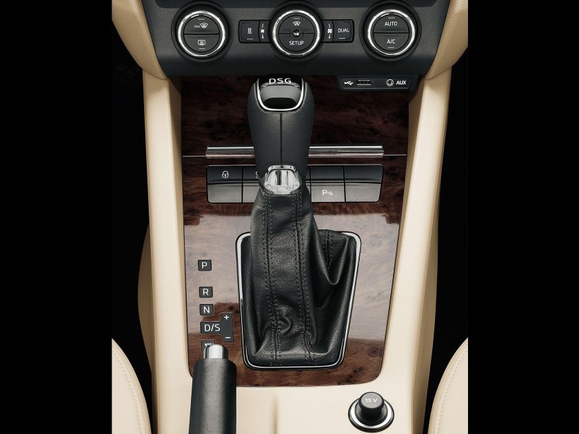 Коробка автомат Шкода Октавия
