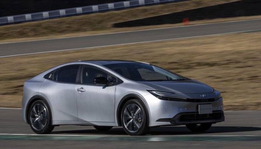 Тойота Приус 5 поколение