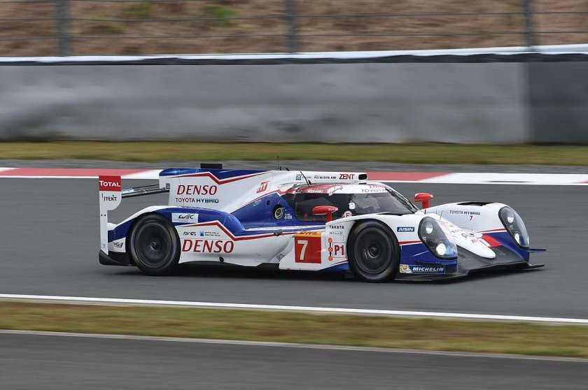 Toyota ts040 Hybrid