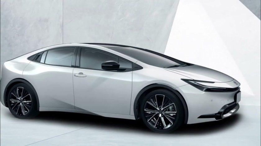 Toyota prius 2023