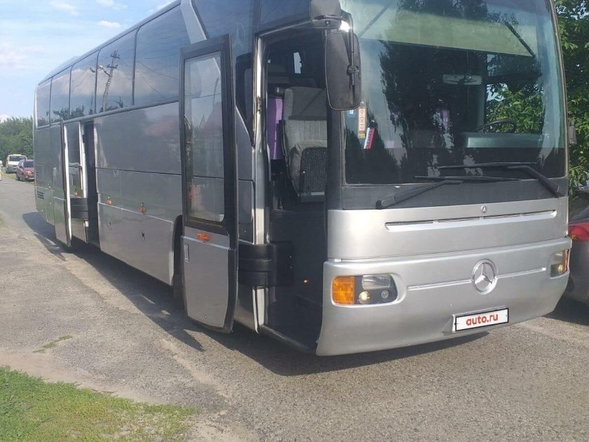 Автобус мерседес туристический