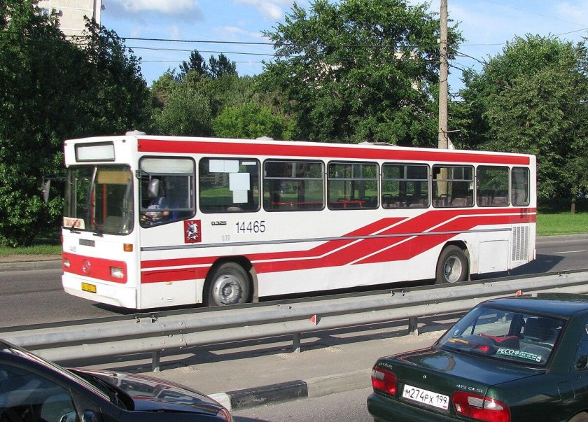 Mercedes-Benz o325