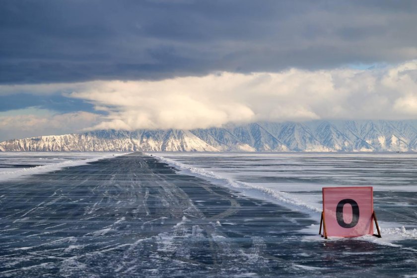 Байкальский лед